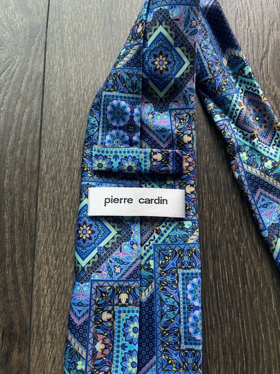 Pierre Cardin Tie - Picture 2 of 3